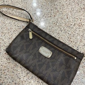 Michael Kors wallet